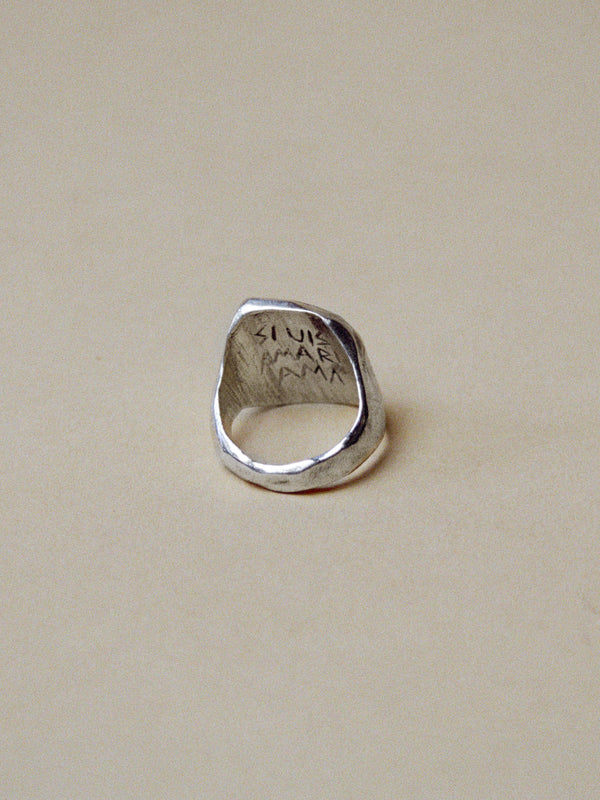 Ama Ring