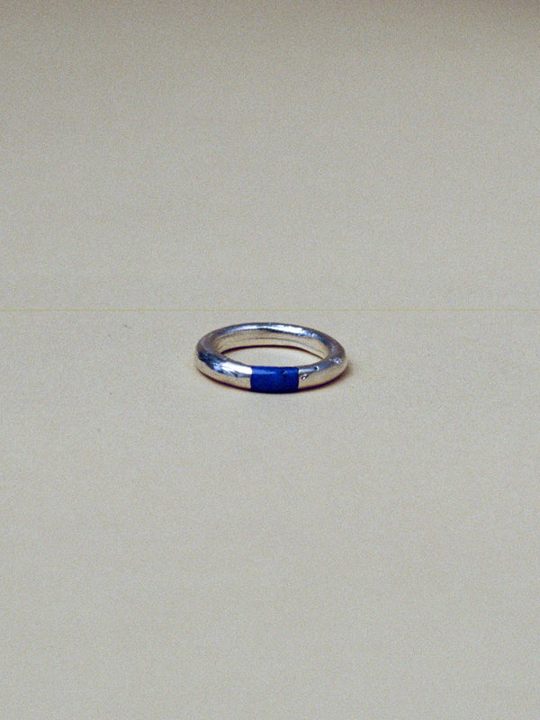 Rounded Band with Lapis Inlay