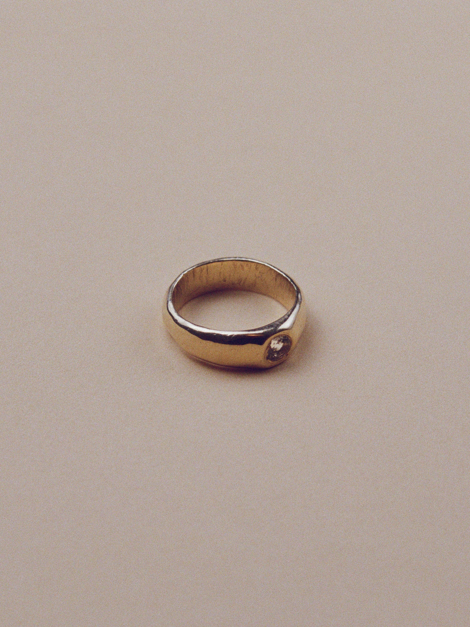 Lara Ring