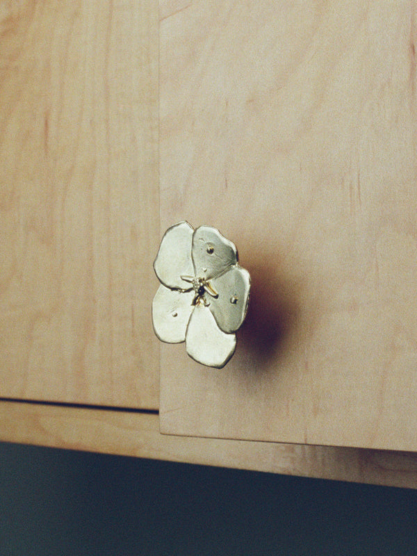 Flower Pull