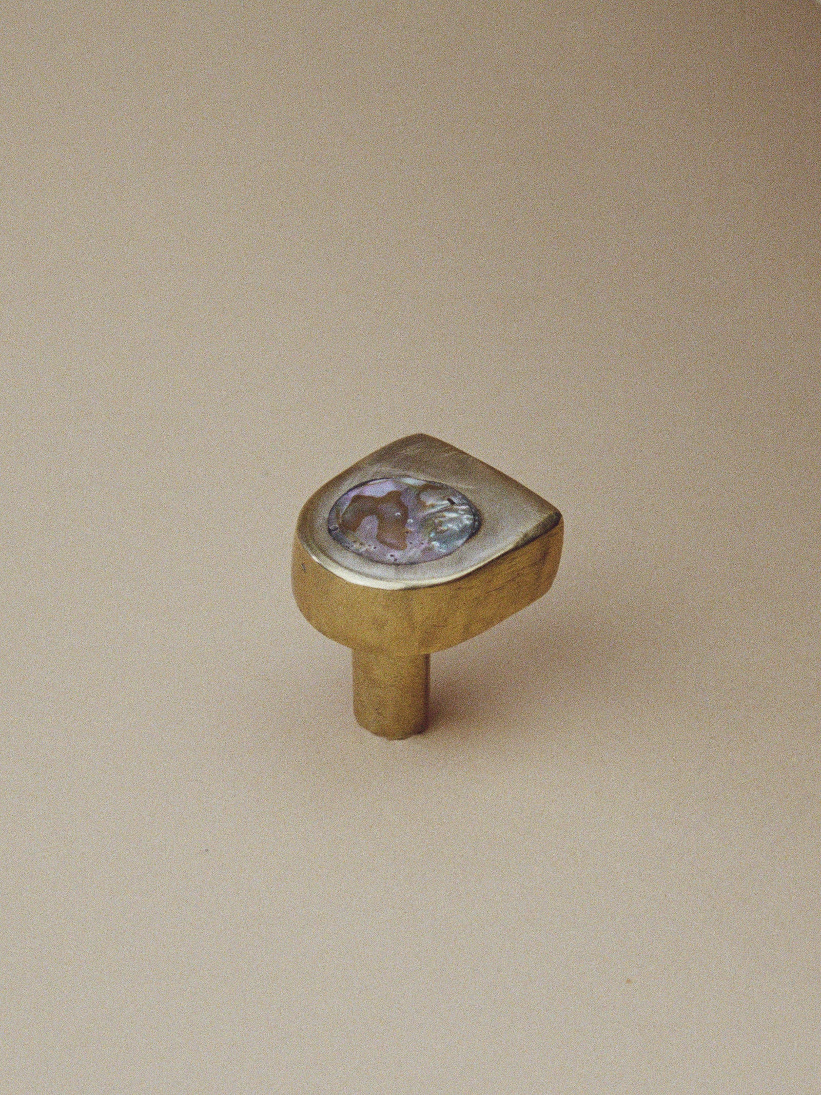 Abalone Arc Knob