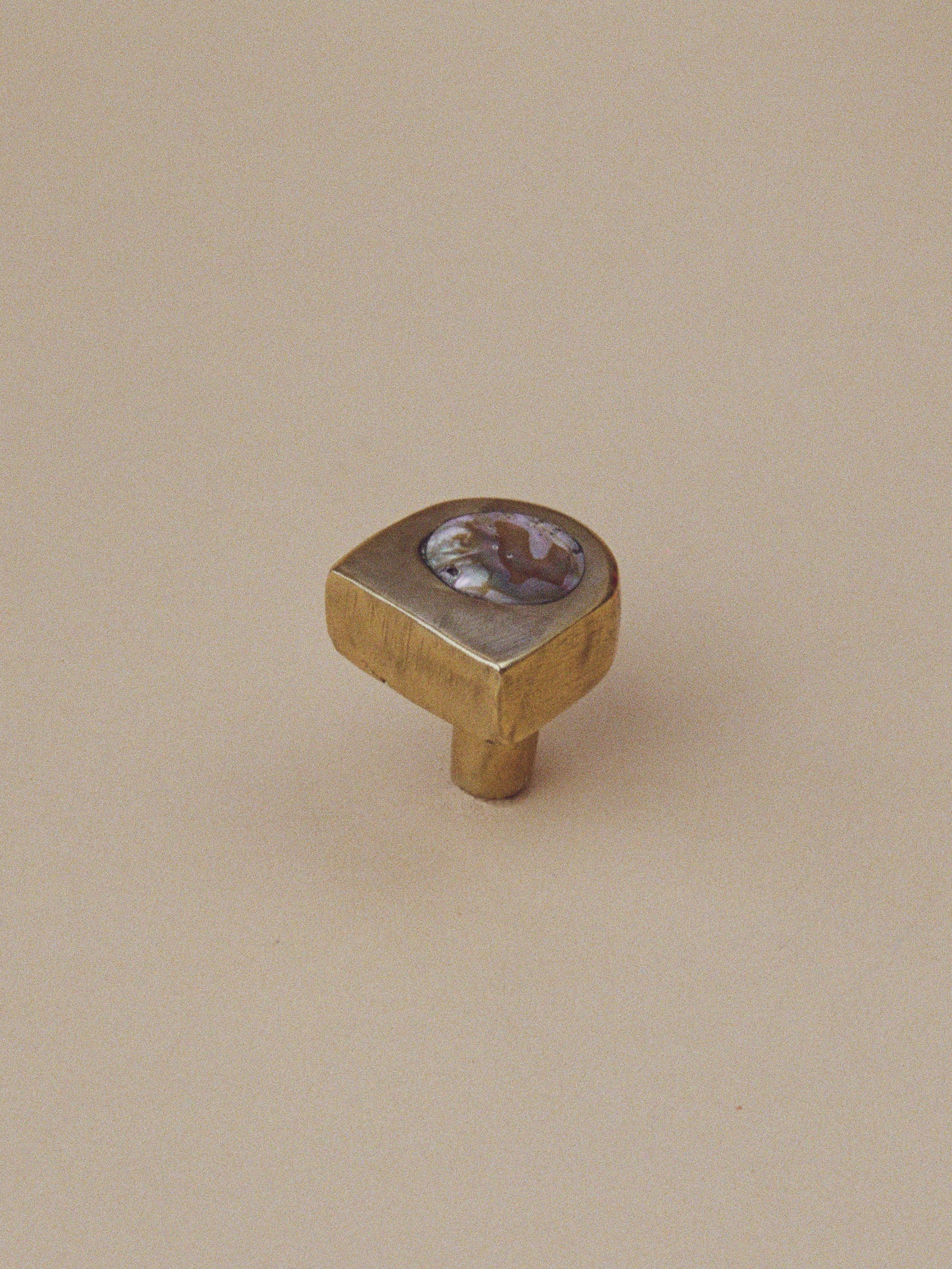 Abalone Arc Knob