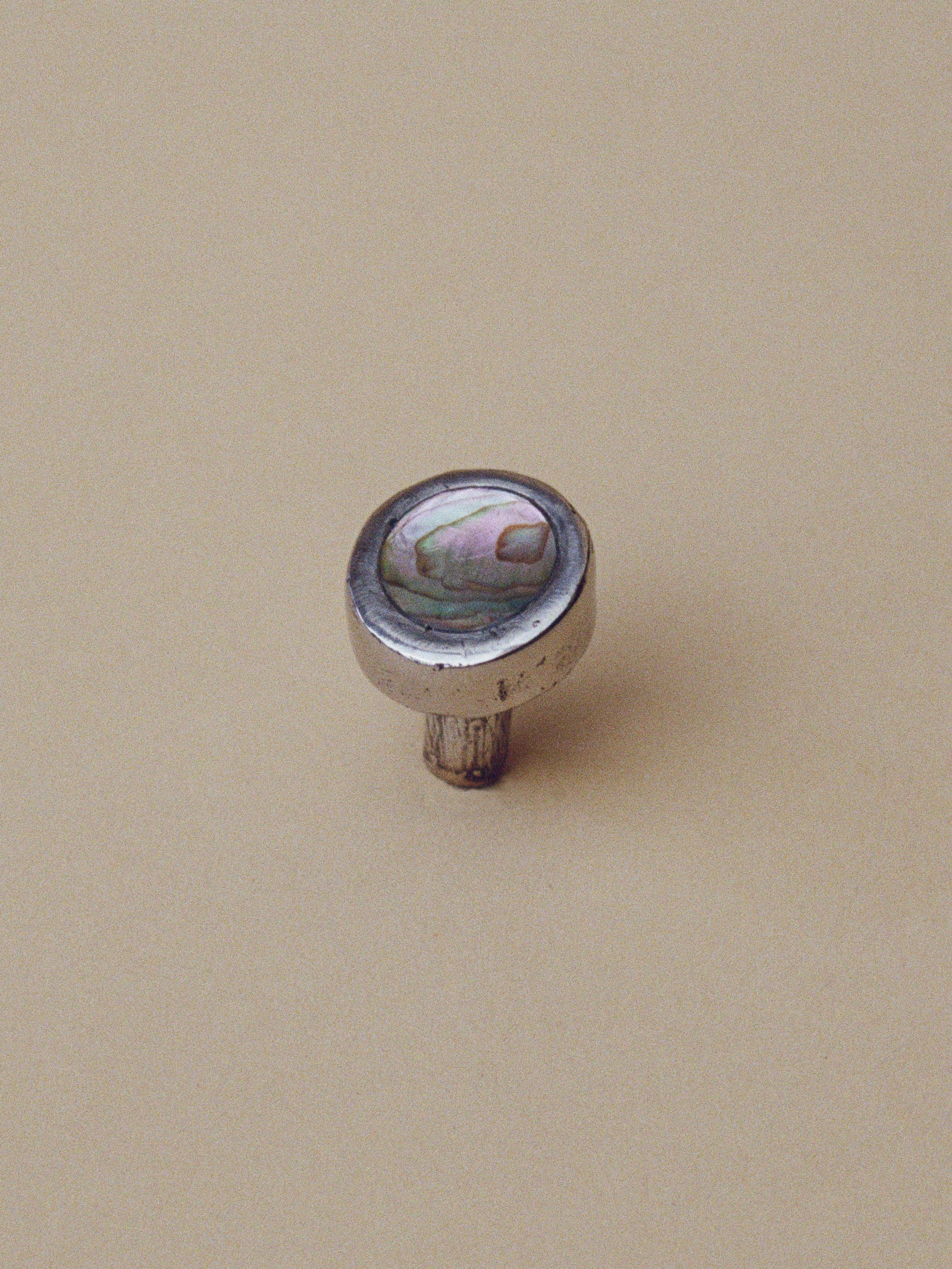 Abalone Circle Knob