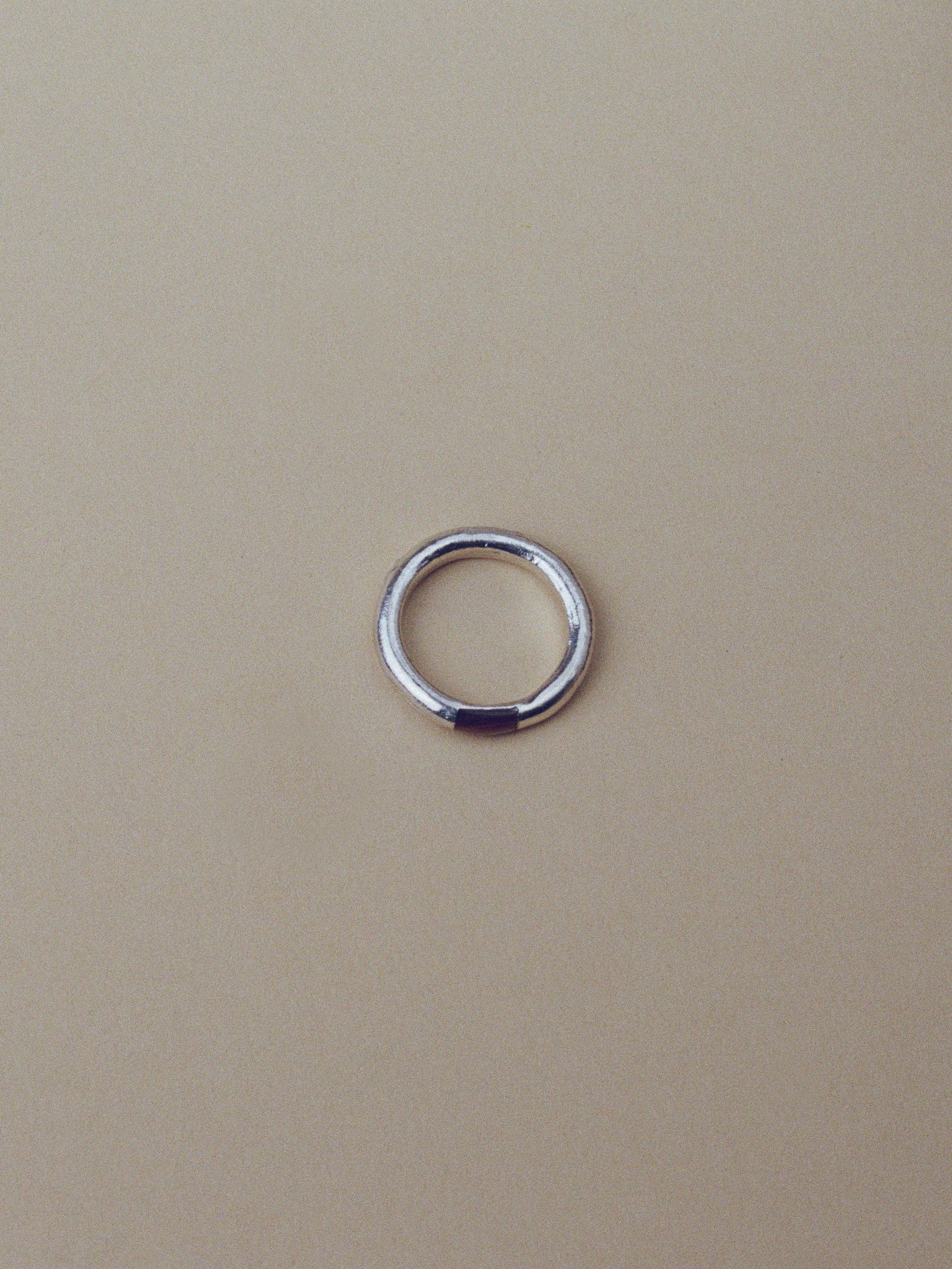 Rounded Band with Inlay