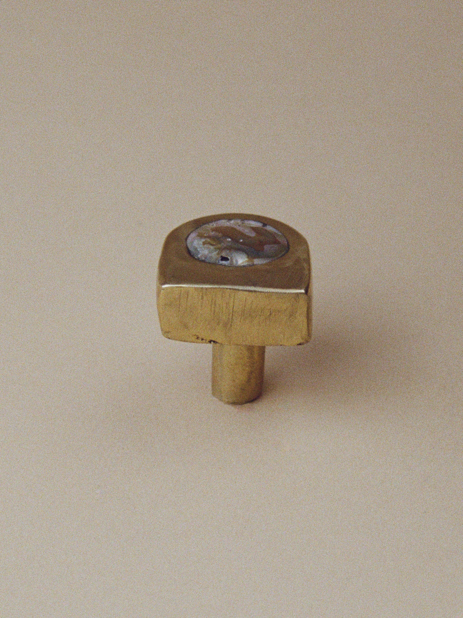 Abalone Arc Knob