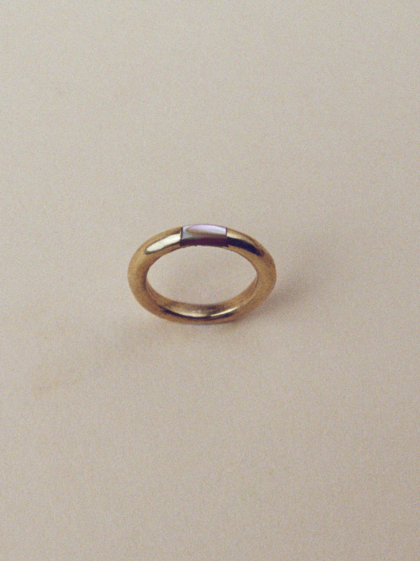 Rounded Band with Inlay
