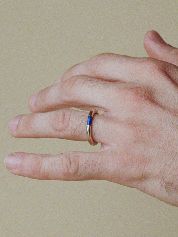 Rounded Band with Lapis Inlay