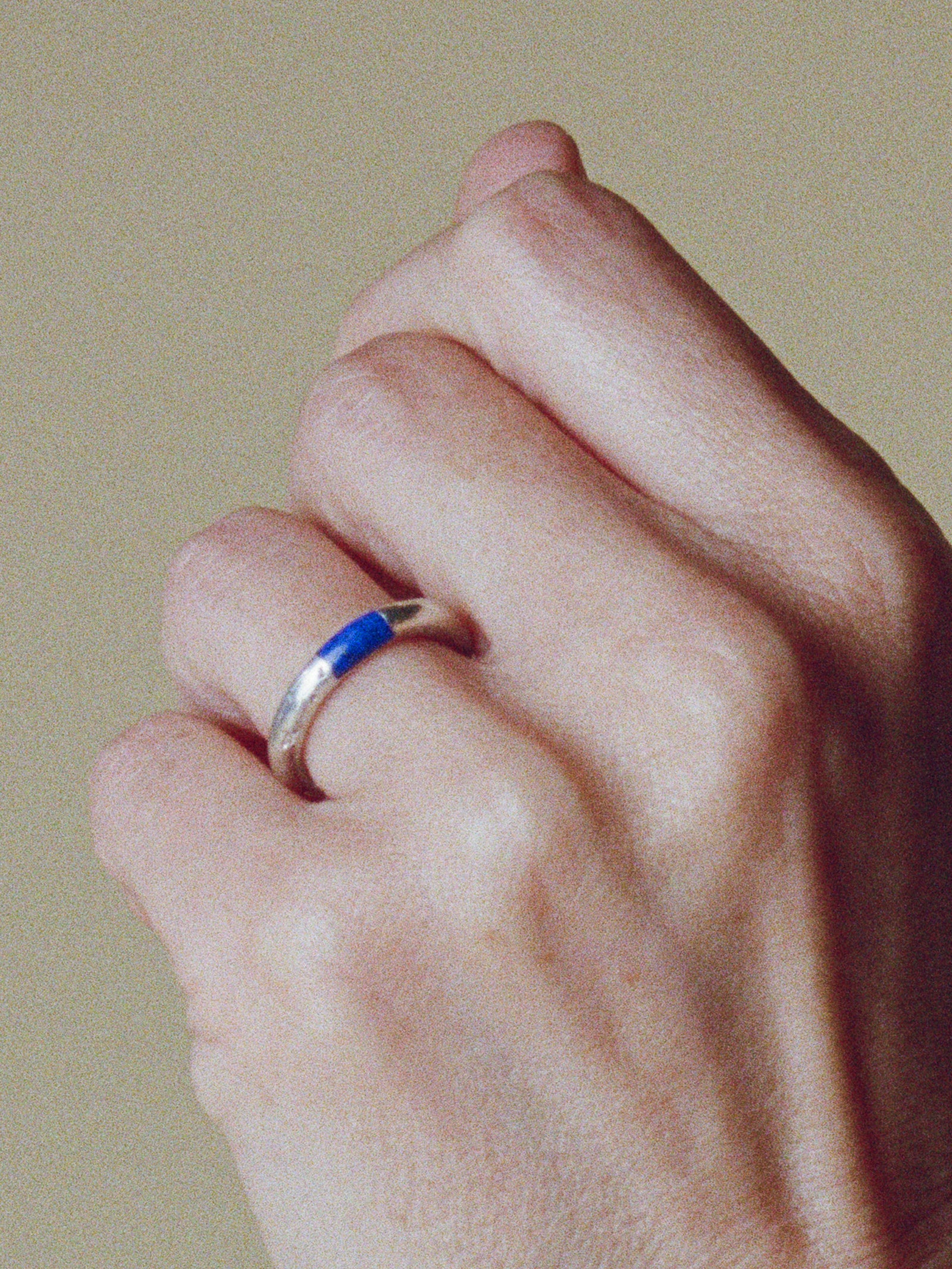 Rounded Band with Lapis Inlay