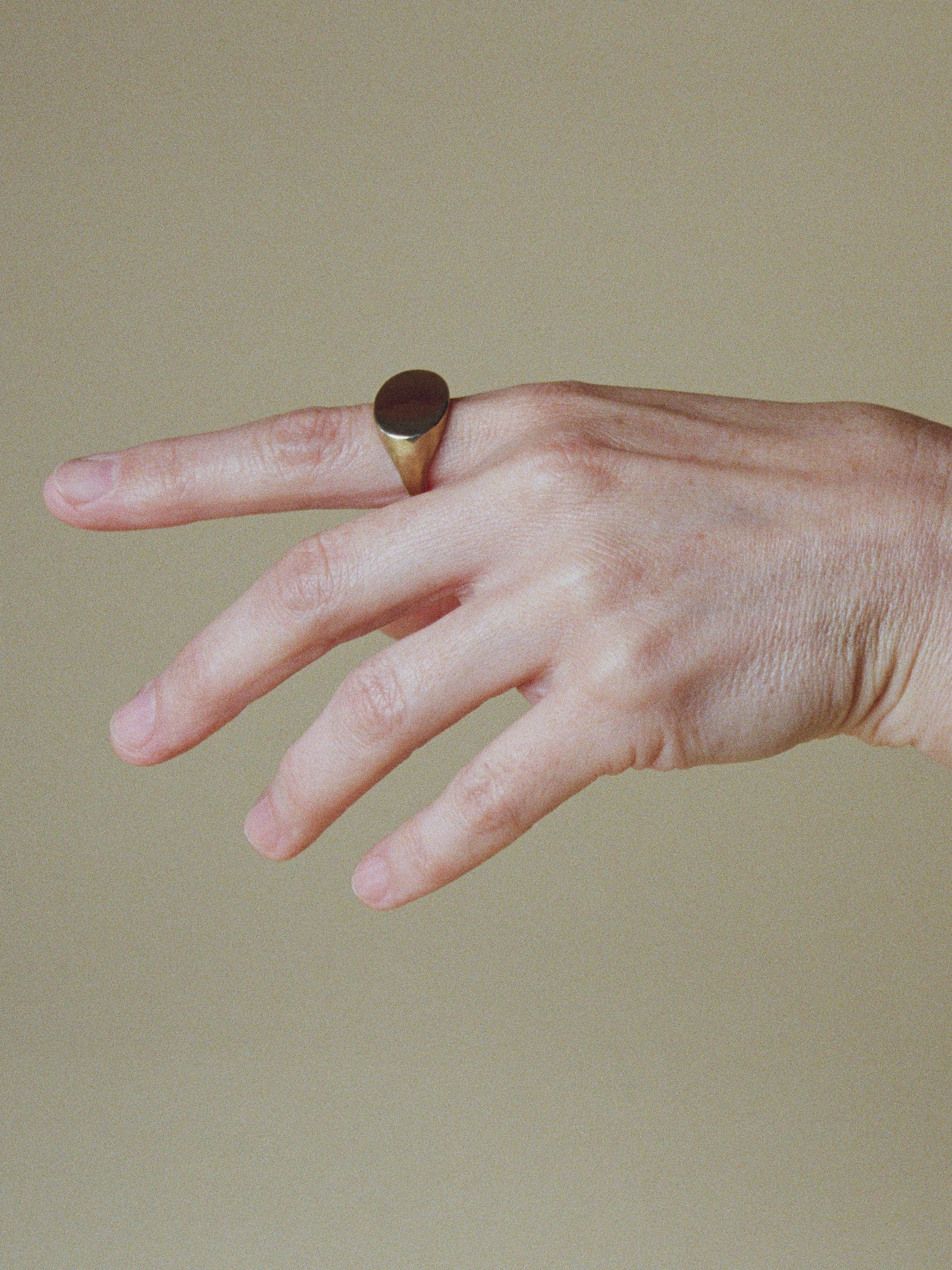 Oval Signet